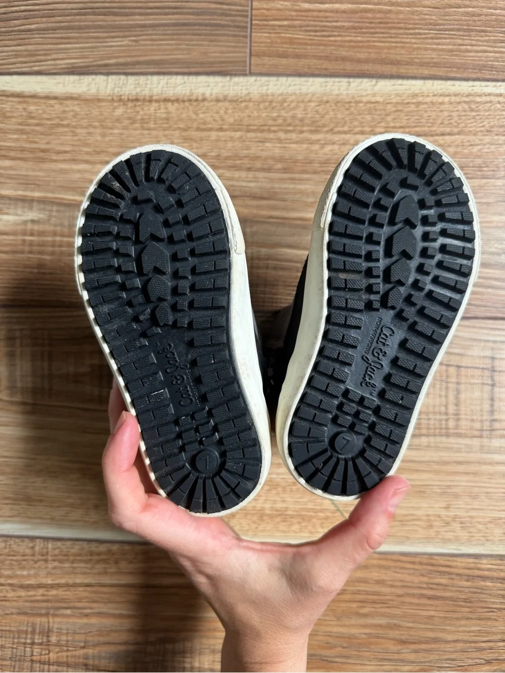 Cat and Jack Toddler Gray Quilted Winter Slip-On Boot Sneaker